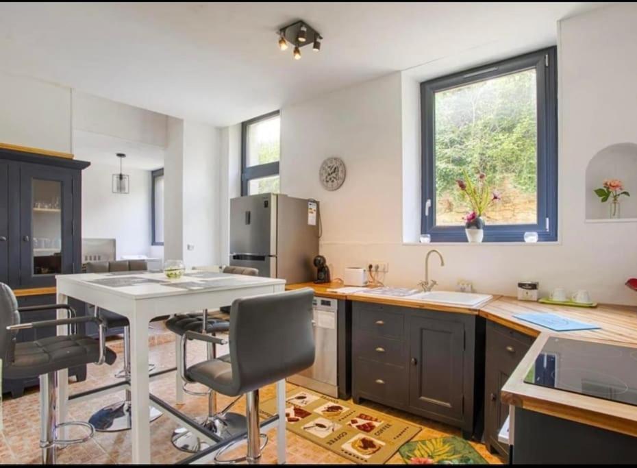 Vila Le Manoir Du Val Douvres-la-Délivrande Exteriér fotografie